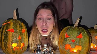 AMATEUR COUPLE'S HALLOWEEN SQUIRT! BIG TITS MILF DEEPTHROATS AND RIDES TO FACIAL CUMSHOT!