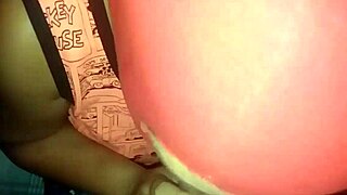 damn, que rico this latina milf's homemade blowjob on that beautiful ass
