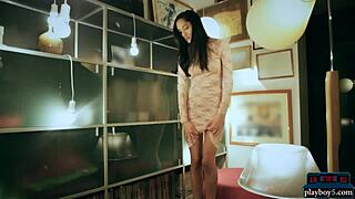 Latina MILF Chloe Amour Fingers Herself Solo