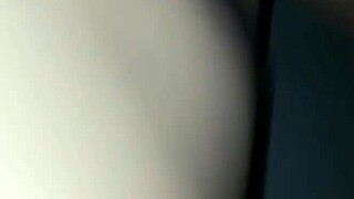 Mi novio me coge rico y duro en anal