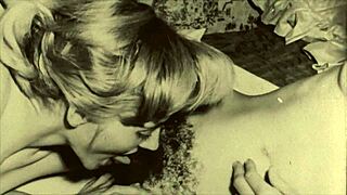 Vintage lesbians going wild!