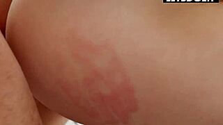 i uh tried anal sex with that big white cock from whiteboxxx