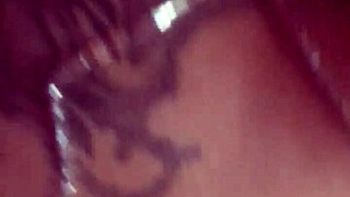 Cumming hard for those neighbors in outdoor hotel public spot with wet pussy vibes 😈