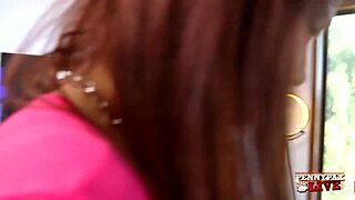 Milf Syren De Mer licks those big pussy lips and clit in lingerie with another mature babe 😏