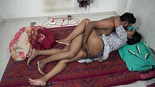 desi indian kavita bhabhi cheating on husband 😏💋