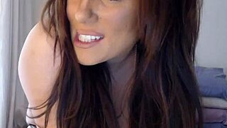 oh wow this amazing arabic goddess milf with her big ass just blows my mind everytime i see her