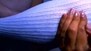 Hey, el padrastro invited la mejor amiga to his room and passion sparked right away