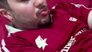 In this narrative, friends engage in brotheragem after the game, captured fully in the USA scene on red.