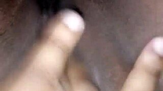 paty safada se masturbando