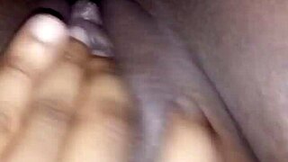 paty safada se masturbando