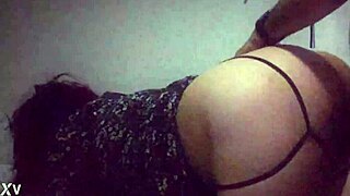 Hot neighbor licks dorm roommate pussy!