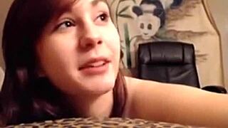 blonde shows off her look