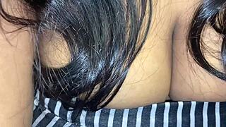 gf's SEXY GARbha DANCE leads to fingering squirt fuck in viral indian mms