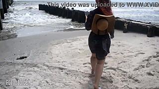 Colombian beach bunny teases every hole with raw emotion overflowing