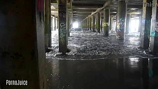 Colombian beach bunny teases every hole with raw emotion overflowing