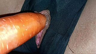 rich babe drops to knees for endless cock sucking action