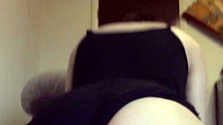 young shaved teen pussy creampie with loud moans