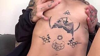 french cutie stuffs huge dildos in ass squirts wet pussy private show ughh 💦🍑