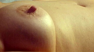 Cum on my tits first, then dildo play?