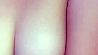 VIETNAM GIRL FLASHES EVERYTHING!