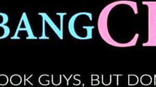 Nikki Hearts Fingers Goth Babe's Wet Pussy