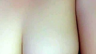 VIETNAM GIRL FLASHES EVERYTHING!