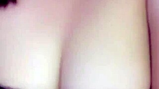 VIETNAM GIRL FLASHES EVERYTHING!