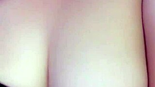 VIETNAM GIRL FLASHES EVERYTHING!