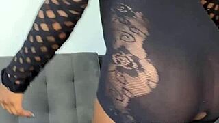 whoa worship this big black pussy up close!