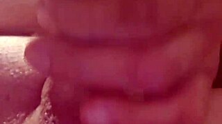 hey look at these pics im jacking off non stop to her sexy shots