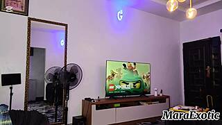 Fat Ass Black Housewife Mara Exotic Cleans Naked Twerking Her Plump Curves