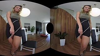 hey samantha jolie, you love vr sex toying that wet pussy right?