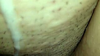 Runny Creampie Dripping Out Feels So Intensely Good