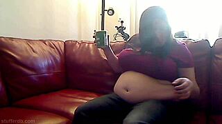 azismiss, wanna stuff ice cream in that fat bbw belly?