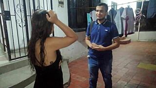 follame con ese monstruo hasta tragar toda tu leche papi