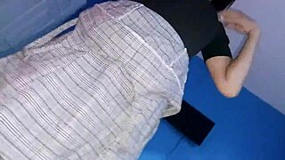 pinay college cutie's pussy licked by foreman - homemade flashing passion