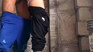 Hermanastra skips college for sneaky outdoor fuck