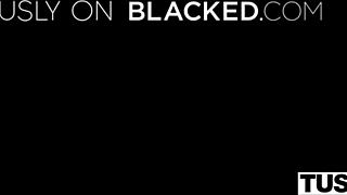 tushy eve sweet hungers for huge anal doesnt she