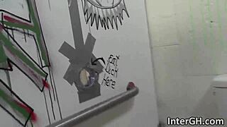 EBONY BRIE SIMONE SUCKS GLORYHOLE COCK LIKE A PRO!