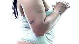 Watch My Fat Latina Ass Clap In Sexy Lingerie!