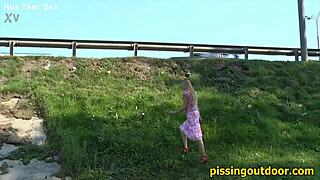 ¿Lugar seguro al aire libre para tu fetiche de pis?