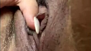 i touch myself so good up close to camera