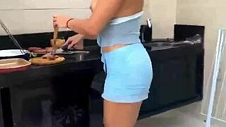 Japanese Blogger Barebacks Grill Guy’s Huge Cock Amid Party