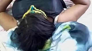 preta safada adora meter no cu gostoso com handjob lick