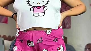 sexy ebony babe worships her huge ass farting loud on cam