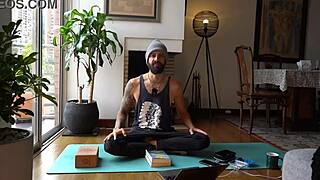 latina couple tutorial saves explosive sexual energy