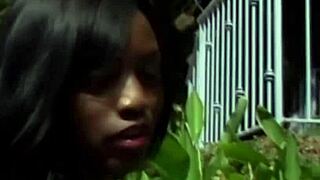 damn ebony beauty shakes big natural tits sexy young!