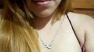 mexican lula connects for extended whatsapp video llamada session from home