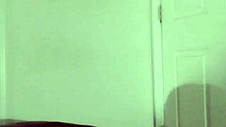 romantic jeans worship sketches her curves for free vibes 💕