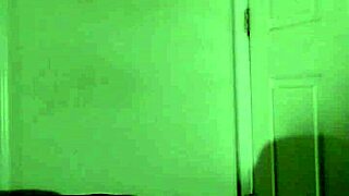 romantic jeans worship sketches her curves for free vibes 💕